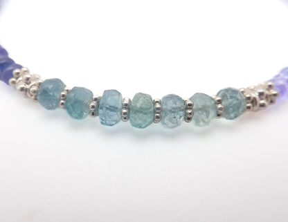 Bracelet Tanzanites et Émeraudes argent