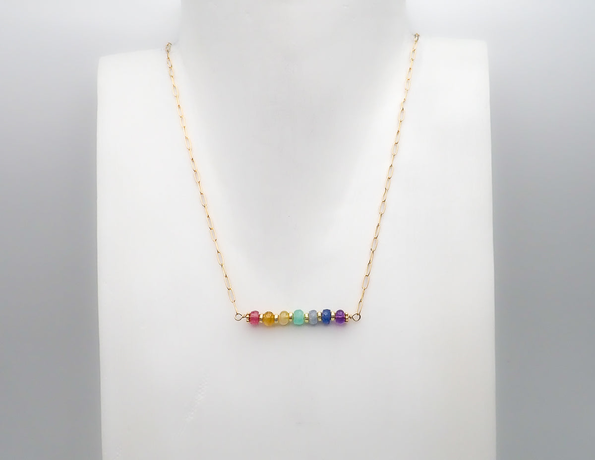 Collier 7 Chakras Saphirs Emeraude Amethyste