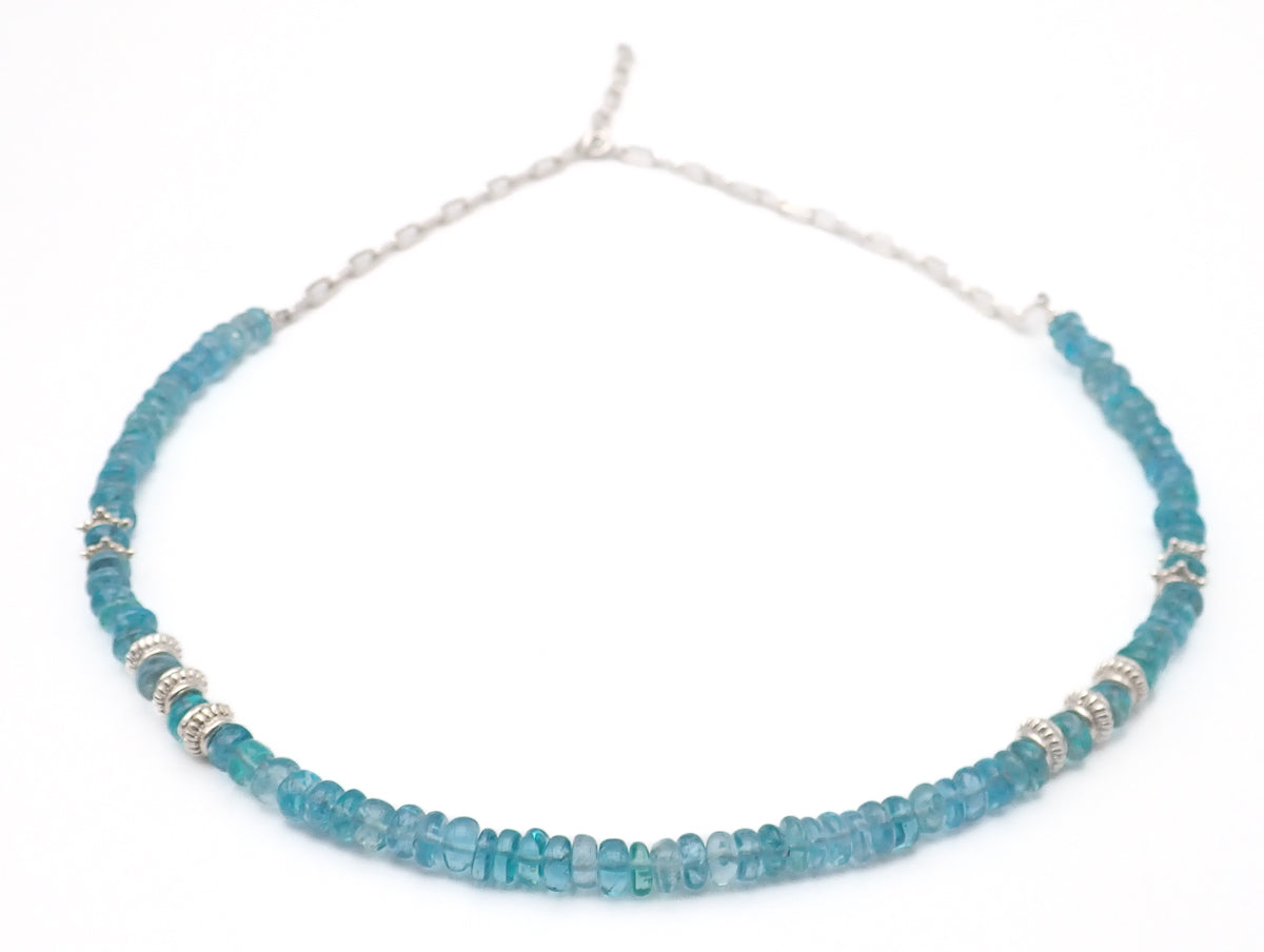 Collier Apatites Argent