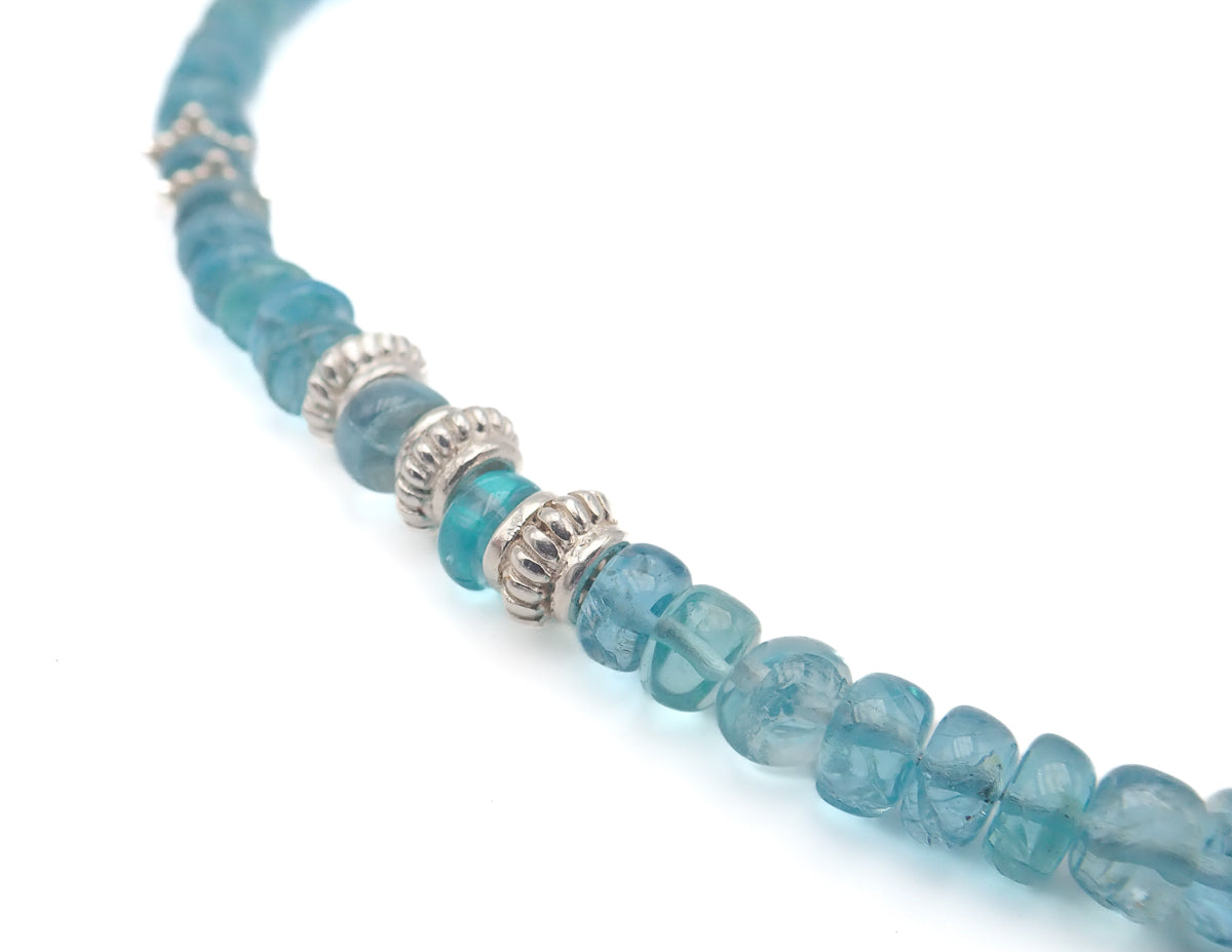 Collier Apatites Argent