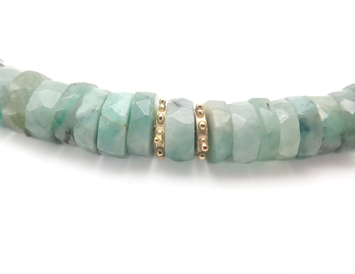 Collier Émeraudes or jaune laminé