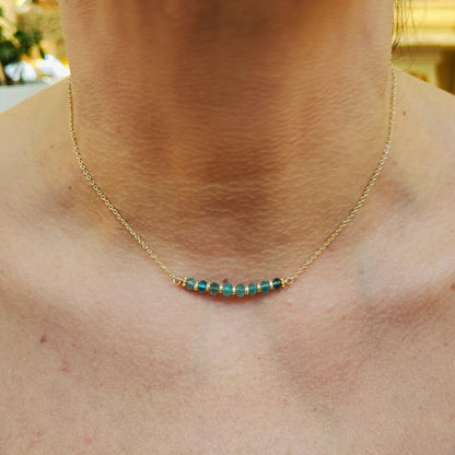 Collier Saphirs / Émeraudes