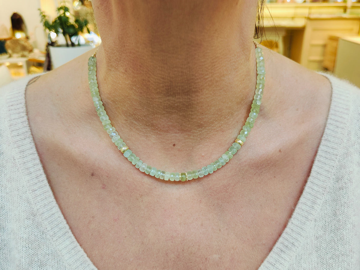 Collier Préhnite or jaune laminé