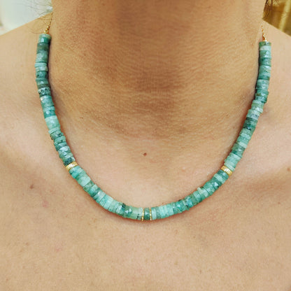 Collier Émeraudes or jaune laminé