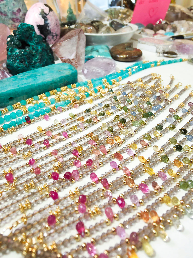 Colliers en pierres naturelles 