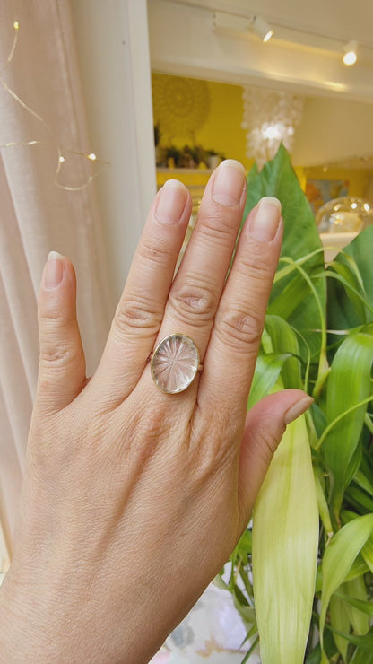 Bague Cristal de roche gravé
