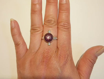 bague Rubis étoilé