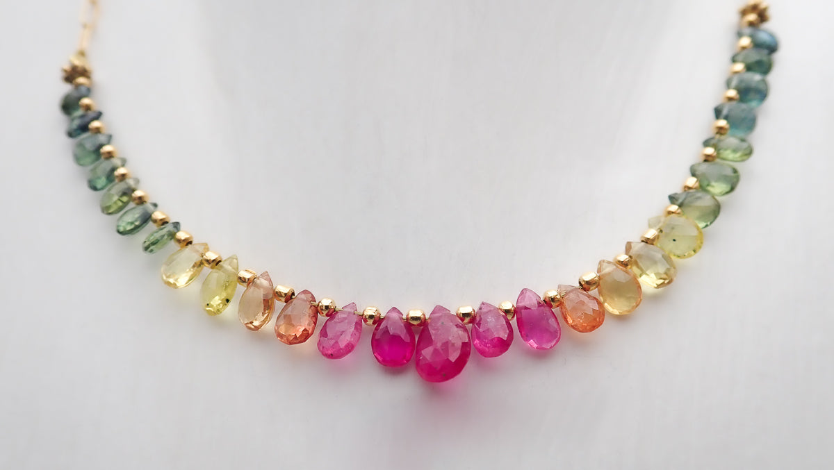 Collier arc-en-ciel large