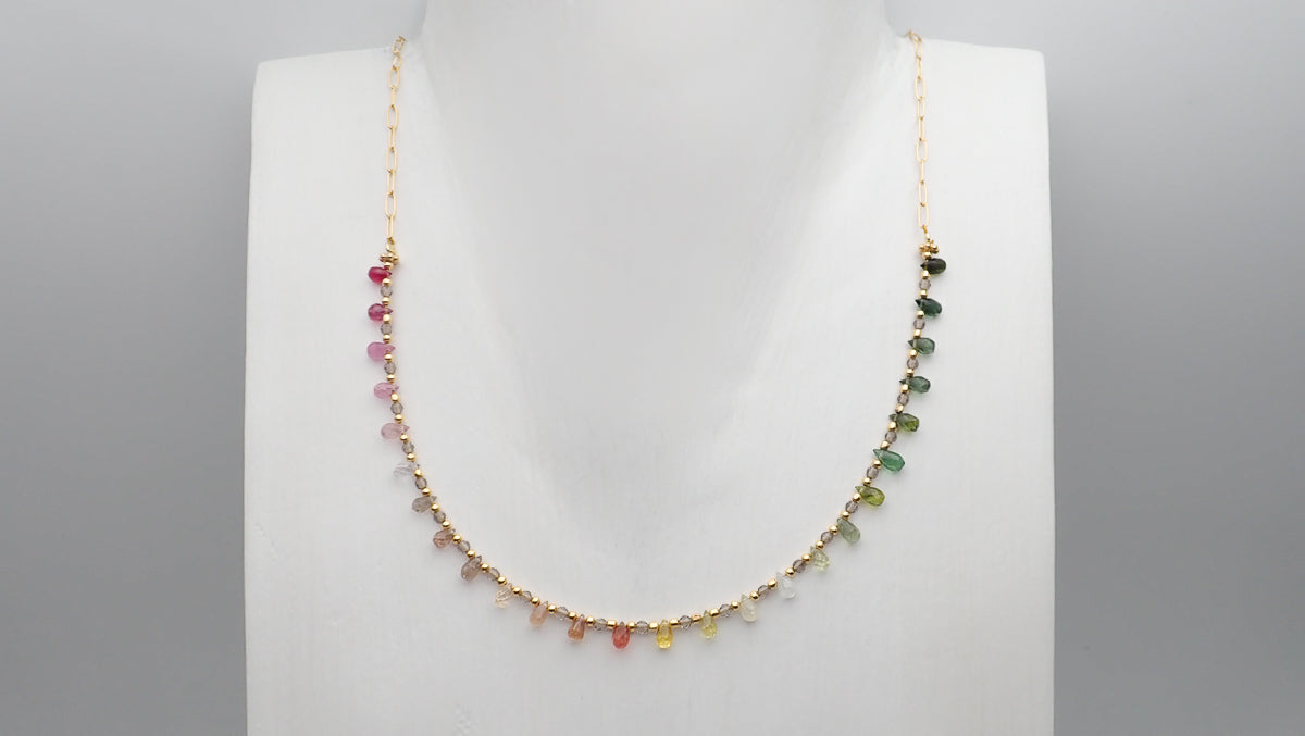 Collier gouttes arc-en-ciel