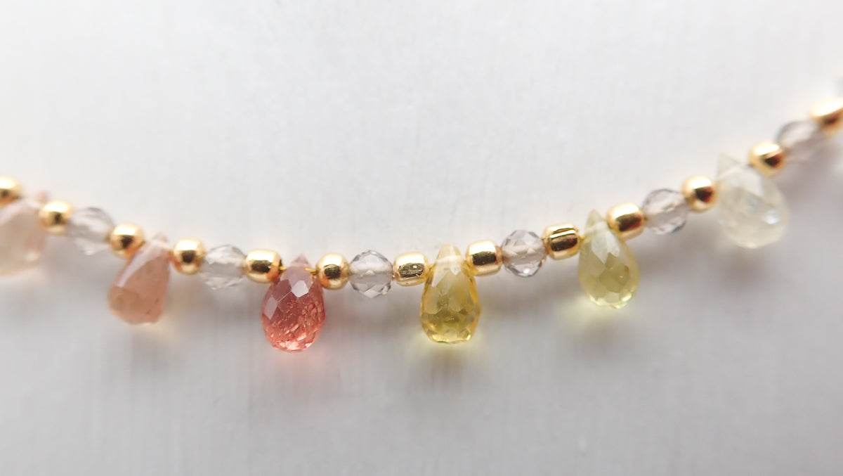 Collier gouttes arc-en-ciel