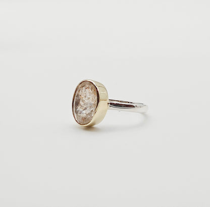 Bague Pierre de soleil facettée