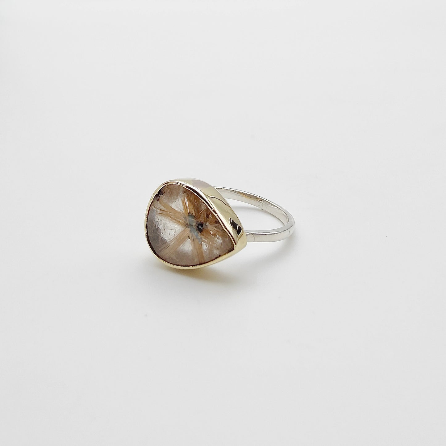 Bague Rutile doré étoilé